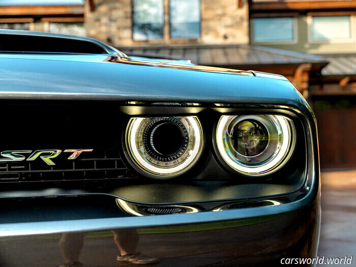 Кто-то только что украл Demon 170 По цене ниже MSRP | Carscoops